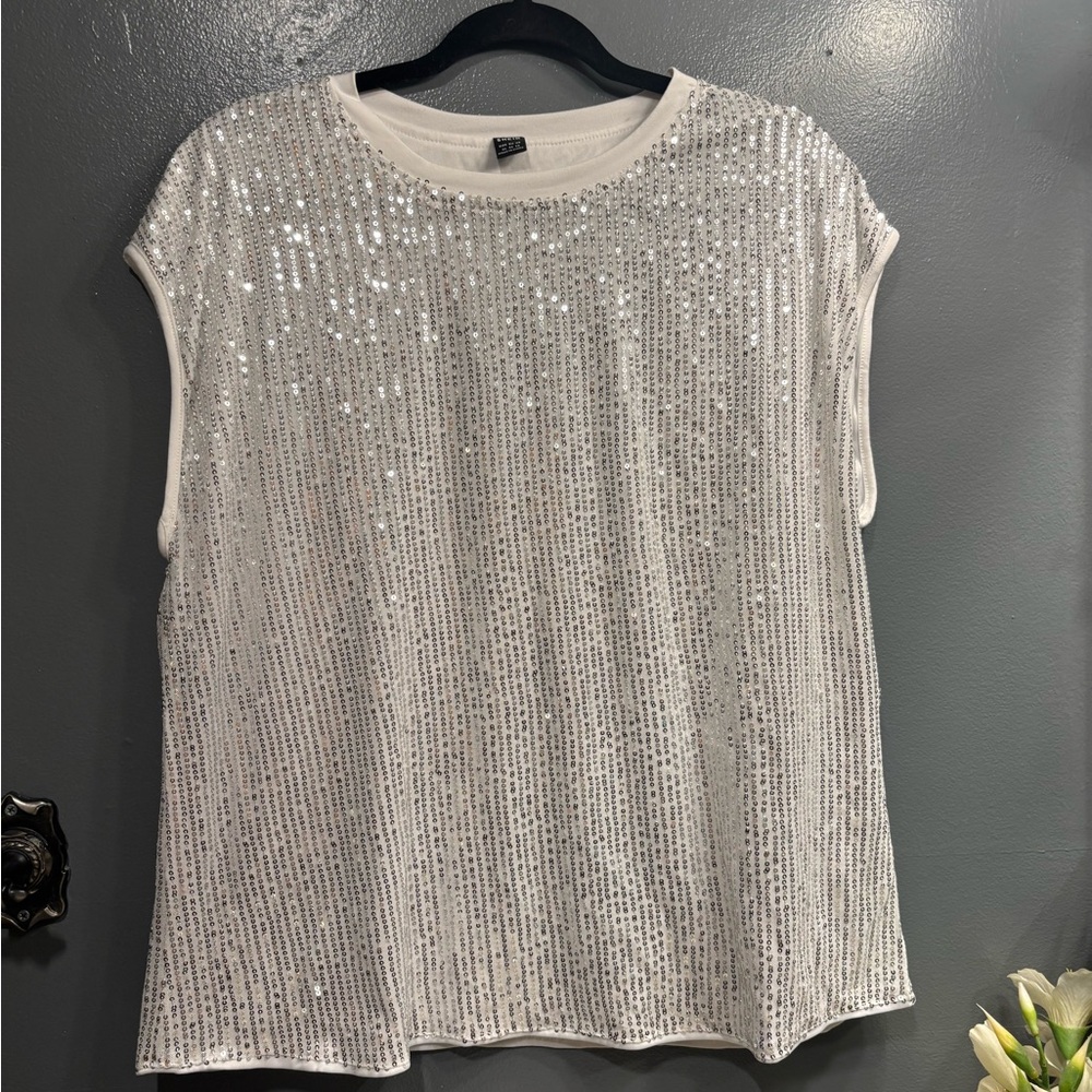 SHEIN Silver Sequin White Sleeveless Blouse Concert Festive Shimmer Sparkle